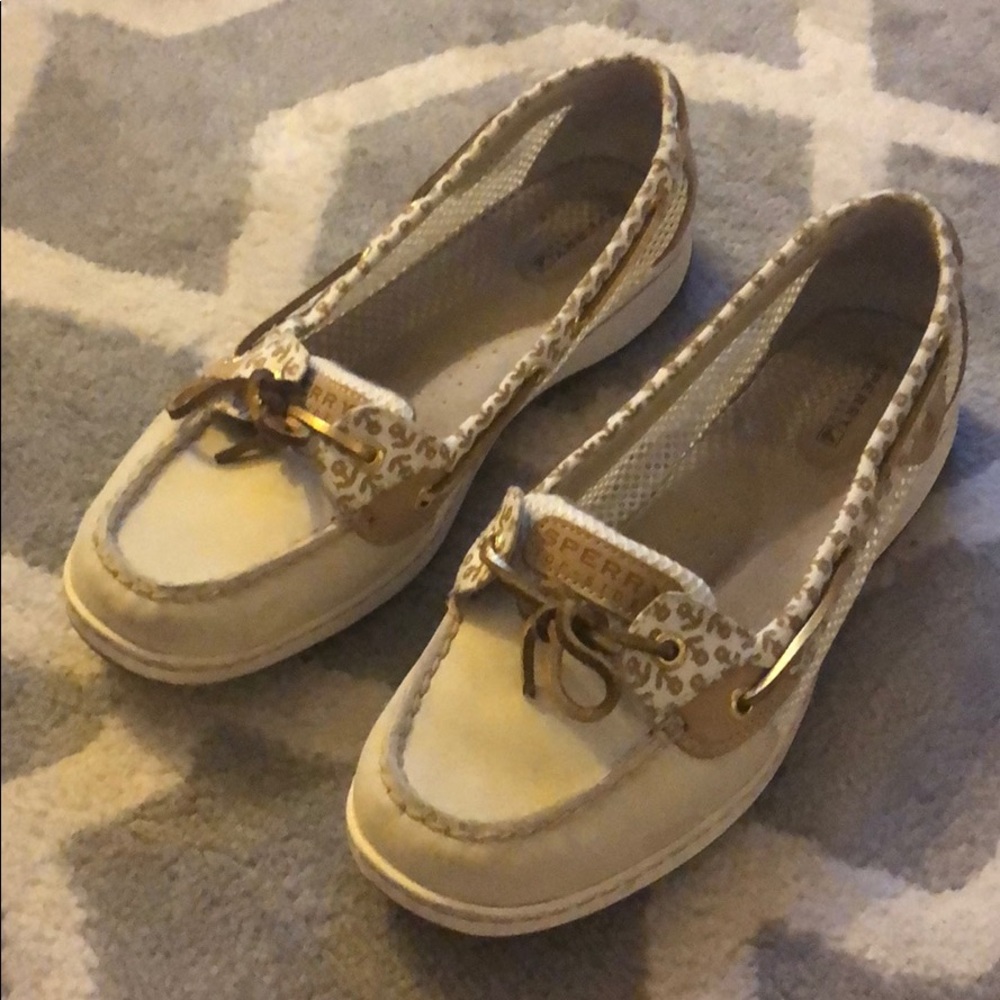 Sperry boat shoes